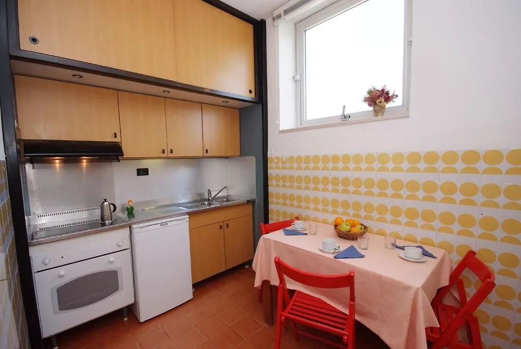 *** Aparthotel Residence Elite Marina di Campo Italy